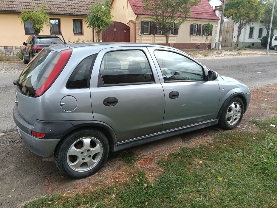 De vînzare Opel CORSA 1.2 benzina 2003