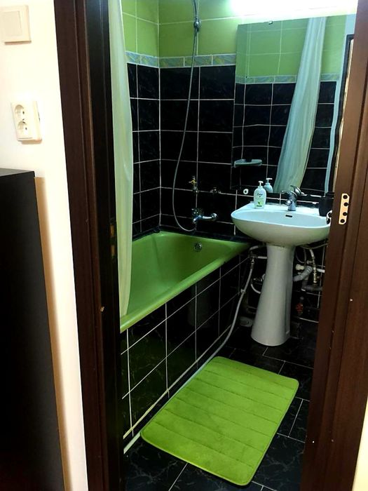 Inchiriez garsoniera in Petrosani zona centrala