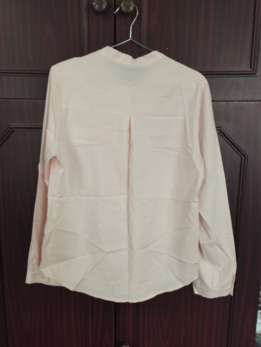 Женские рубашки и костюм