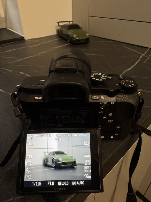 Vand Sony A7 II + Obiectiv Sony FE 1.8/5, ca noi