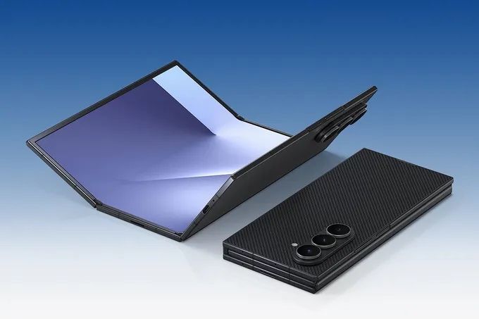 Новый Samsung Galaxy TriFold New 2026 • Телефон •