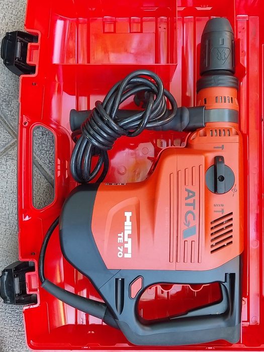 Rotopercutor HILTI TE 70 că și nou