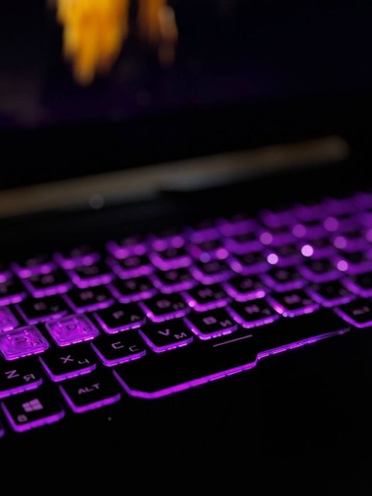 Ноутбук        Asus