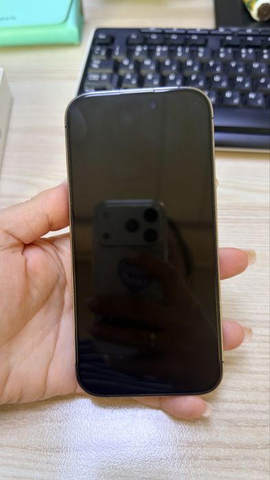 IPhone 14 pro deep Perple