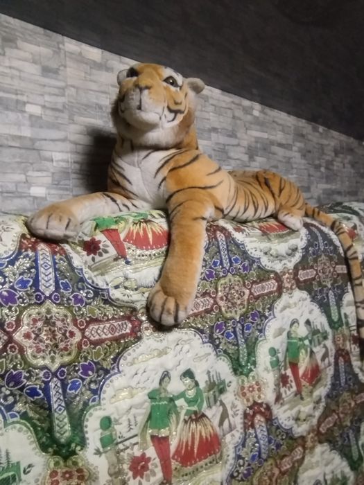 Йулбарс мяхкий игрушка продаю