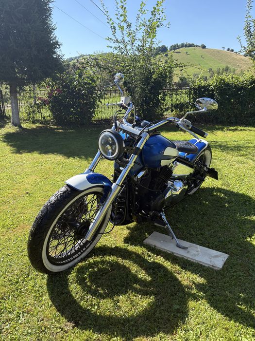Yamaha dragstar bobber