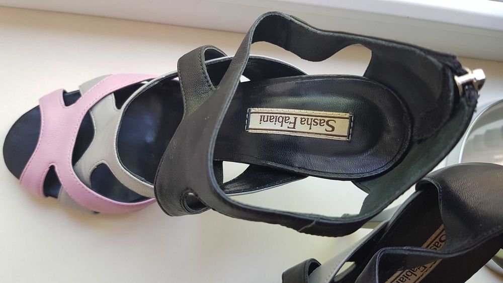 Босоножки Sasha Fabiani