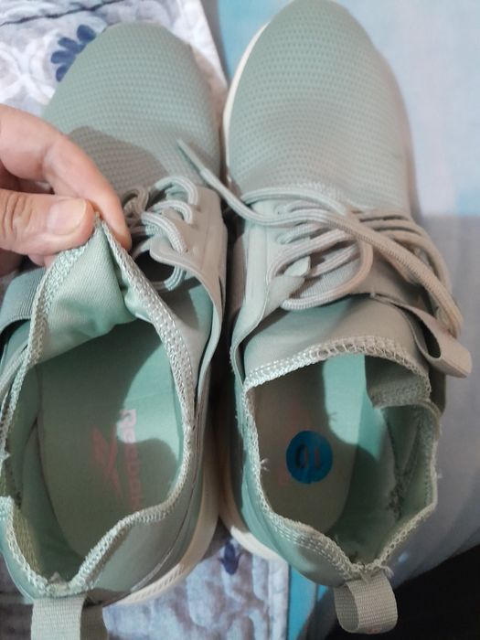Reebok  - Кроссовки для бега, 40-41 размер