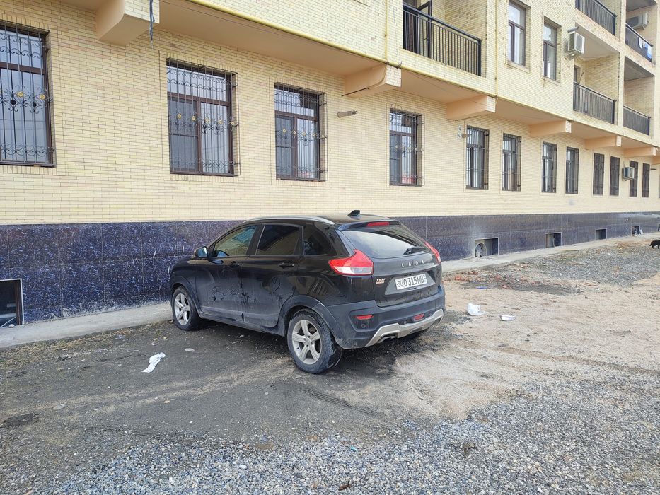 Лада хай кросс зур