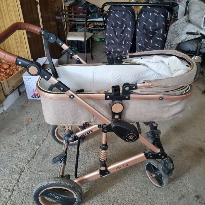 Продаётся коляска