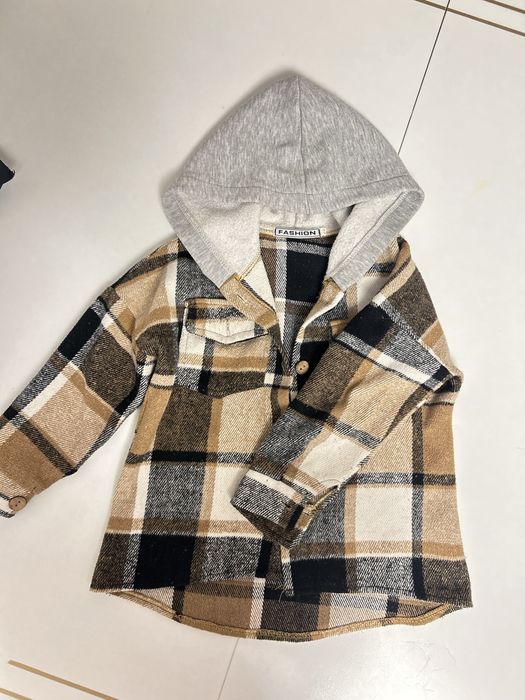 Продам детские одежды для девочек