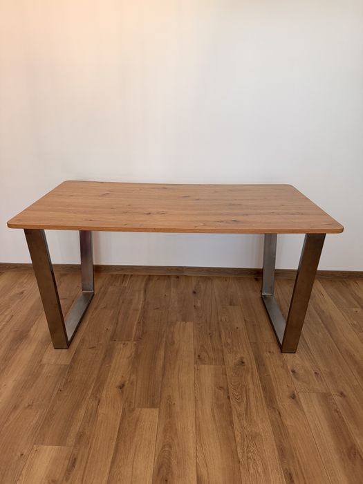 Masa din PAL  pentru apartament / casa