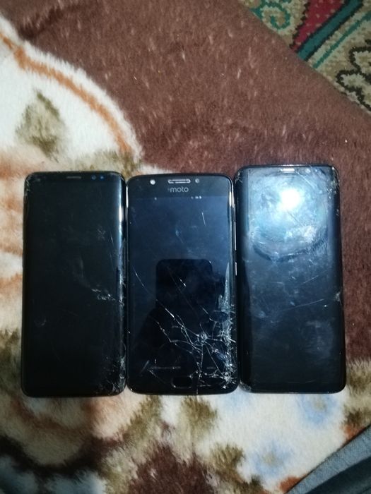 Telefoane display spart
