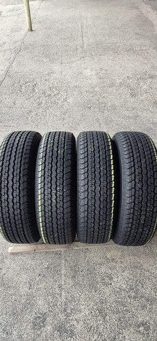 4 anvelope M+S Bridgestone 255/70/18.Pretul este pe bucata.