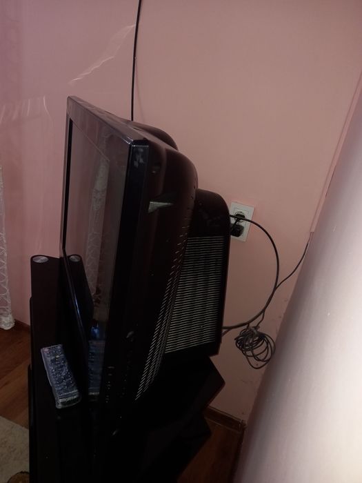 Продаётся телевизор