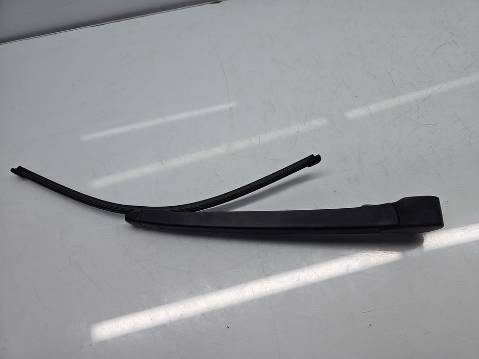Brat stergator haion Skoda Rapid (NH3) [Fabr 2012-2019] OEM