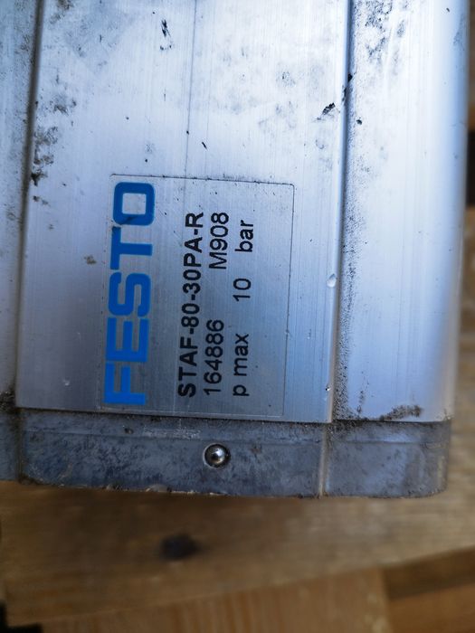 Пневматичен стоп цилиндър Festo
