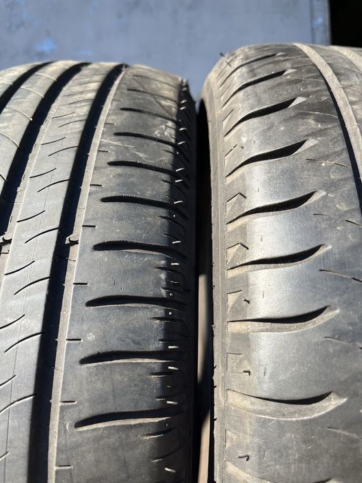 2 бр. летни гуми 185/65/15 Michelin 4,5-5 mm DOT 1517