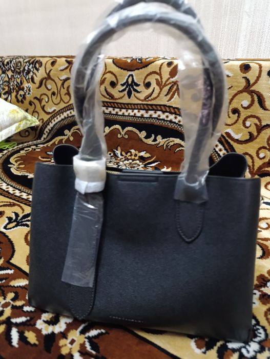 Продам новую кожанную сумку