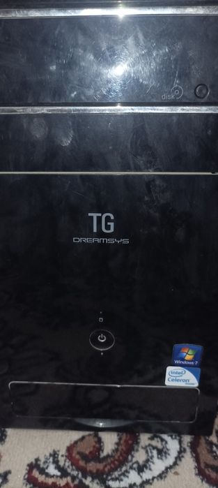 Domashniy kompyuter sotiladi