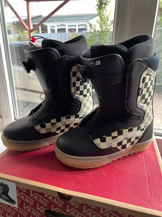 Обувь для сноуборда VANS