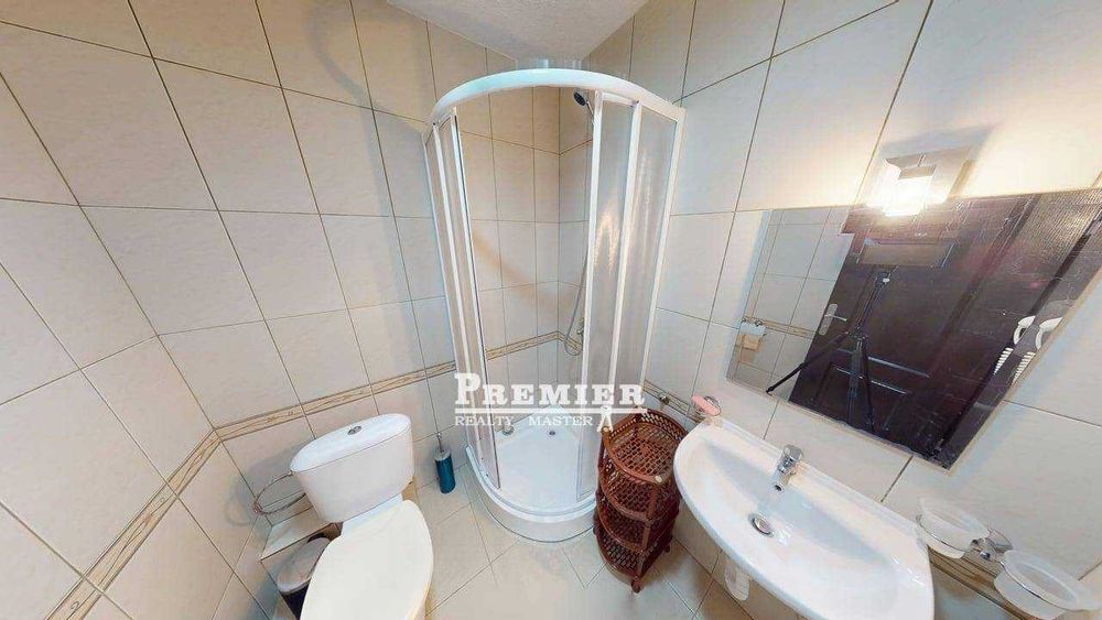 Продава се Тристаен апартамент в к.к. Слънчев бряг - 90000 кв.м за 1 €/кв.м - Снимка #6