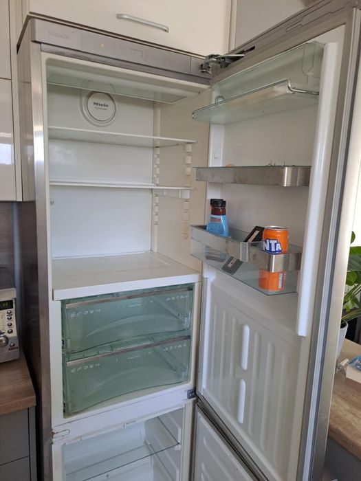 Хладилник с Фризер  Miele