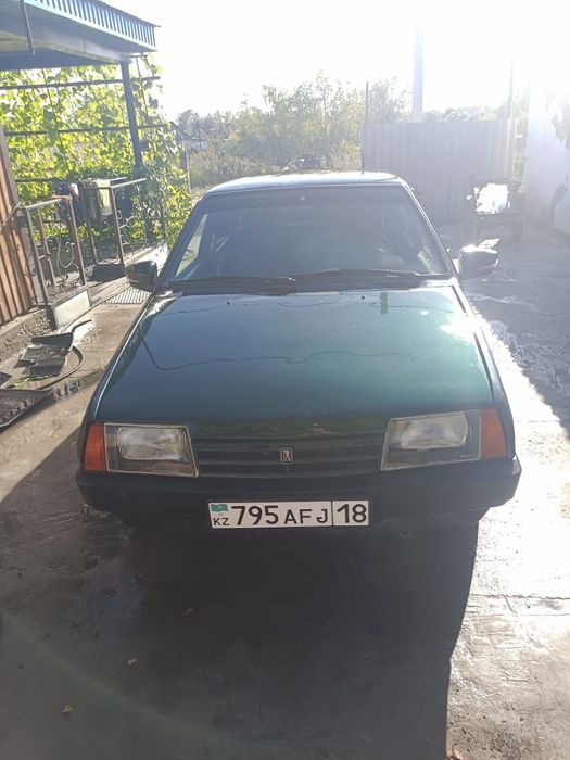 Ваз 21099  вхорошем состоягий
