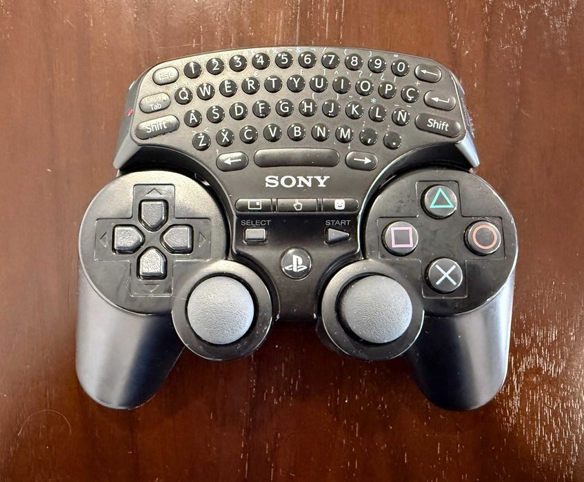 [ PS3 > Оригинален SONY DualShock 3 джойстик с клавиатура за PlayStation 3
