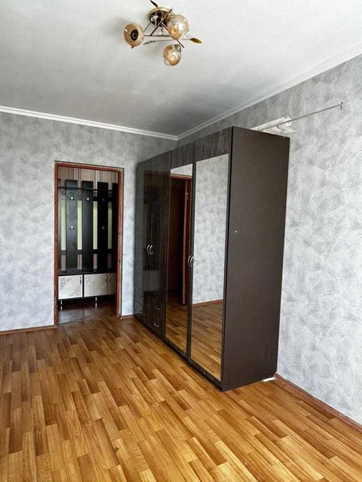 Продам 2 комнатную квартиру