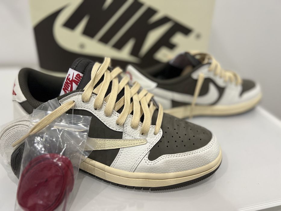 Jordan 1 travis scott reverse mocha(rep)
