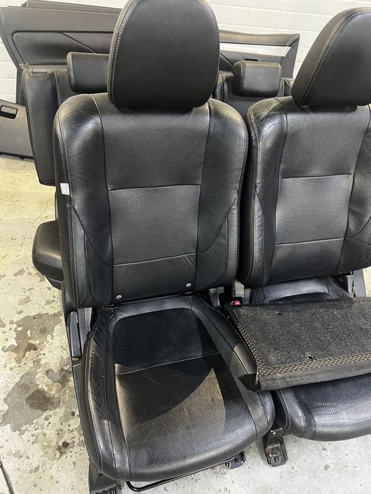 Interior piele mitsubishi outlander 2.0 hybrid 2014 conditie buna