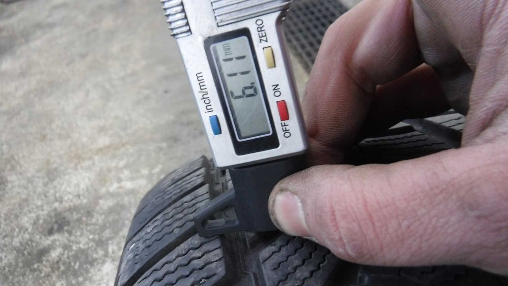 225 65 17 iarna Dunlop SPORT 5 SUV DOT 2419