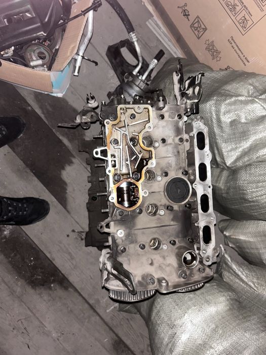 Продам Двигатель Рено Сандеро 1.6