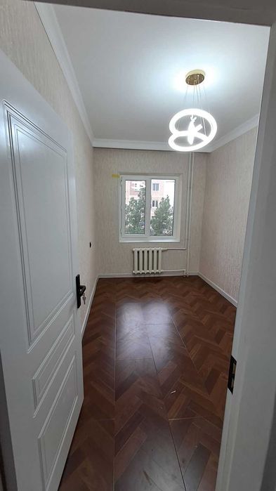 Сдаётся 3-комн Лисунова-1, метро 4, 60 м²