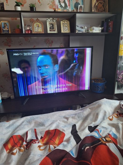 Vand smart tv  AKAI.