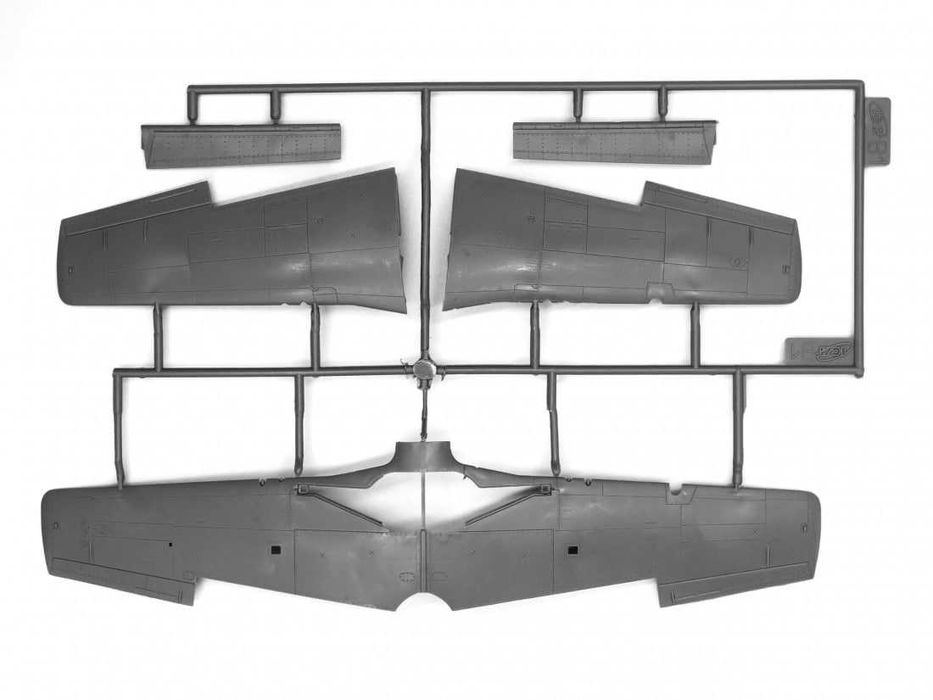 Сборная модель самолета P-51 Мустанг (Academy, 1/48)