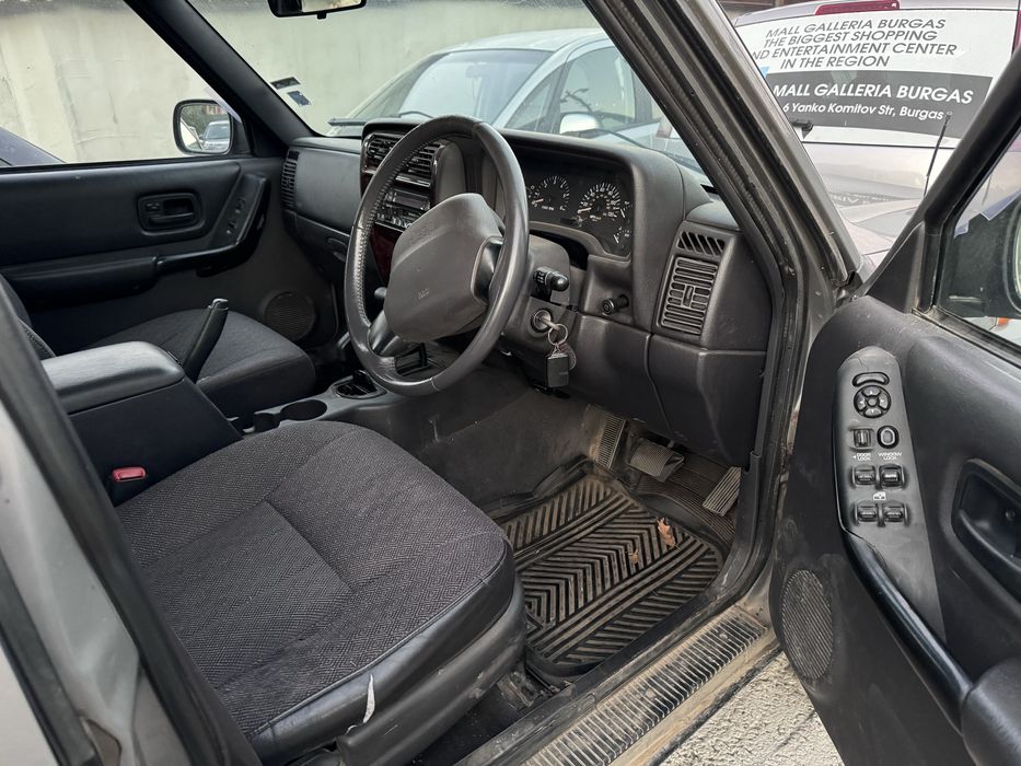 Jeep Cherokee 4.0i AT 1994г На Части