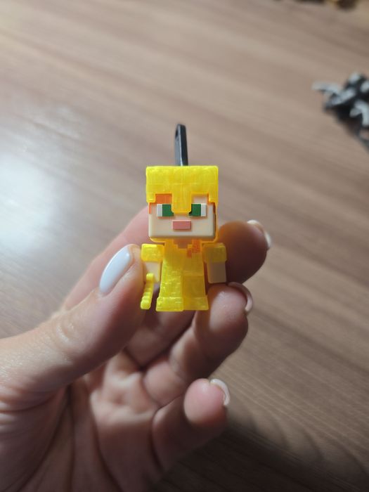 Фигурки киндер майкрафт