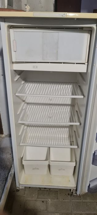 Продам холодильник Бирюса