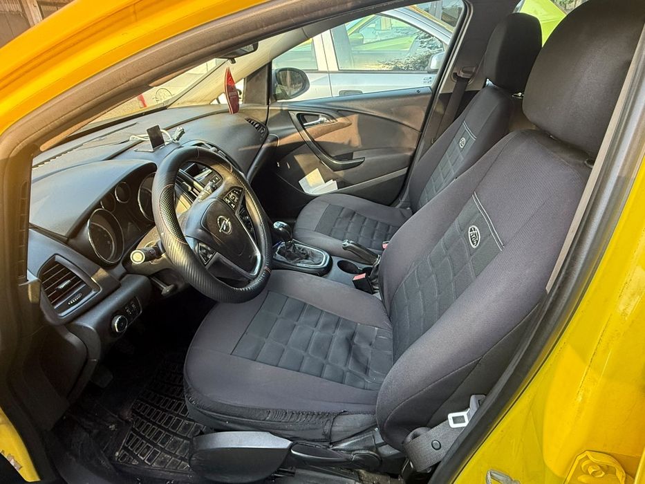 Opel Astra j sports tourer A16xer. На части.