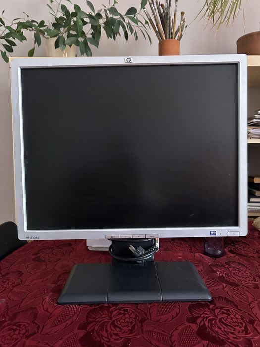 Монитор HP LP2065