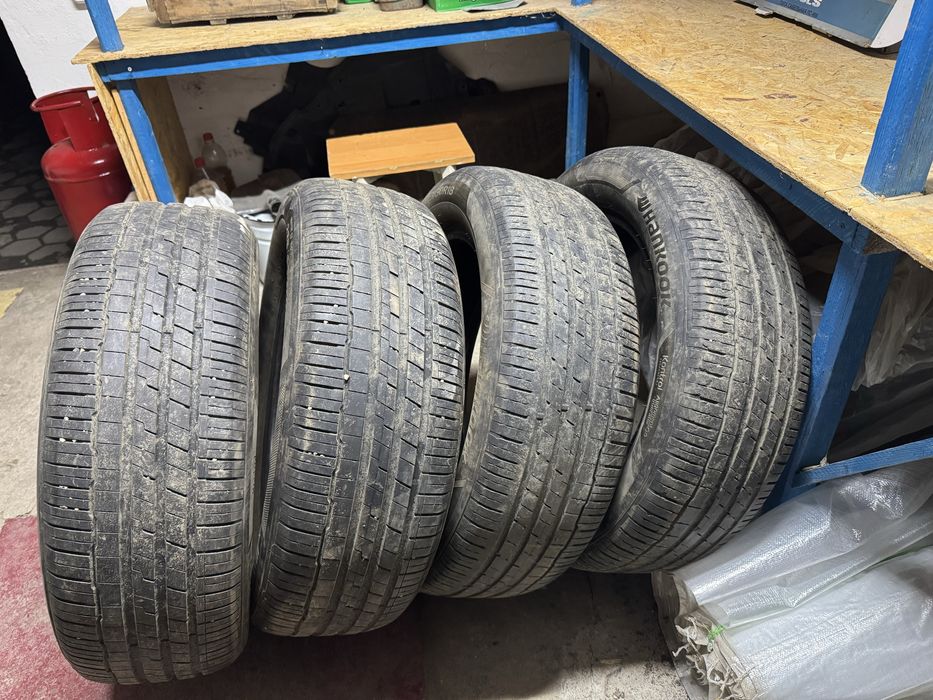 Продам шины 225/60/R18