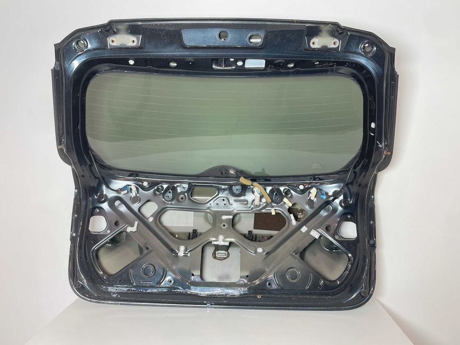 Заден капак за TOYOTA Avensis T27 - 67005-05100