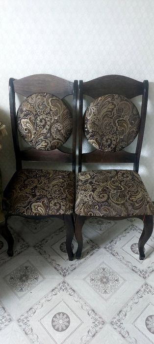 Стулья деревянные