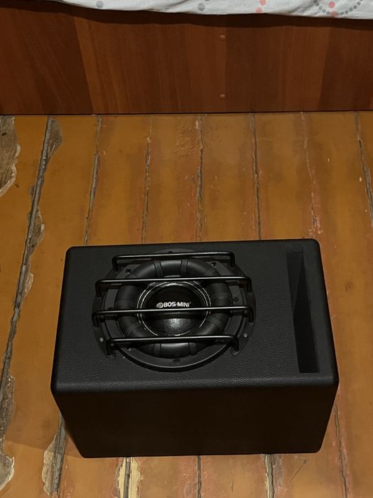 Продам сабуфер бос мини 8 дюймов воздуханы не пишите 40к торг