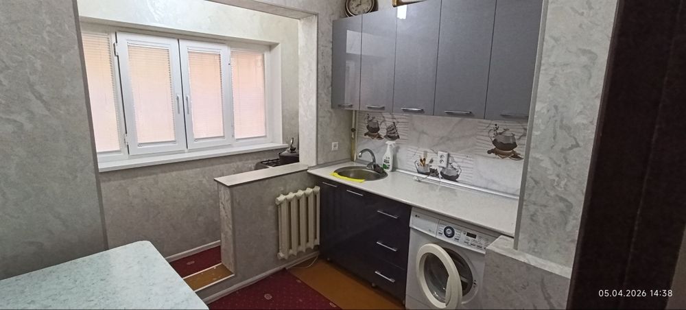 Аренда Юнусобод-4 Универсам бозорга якин 1 хонали уй жихозлари бор