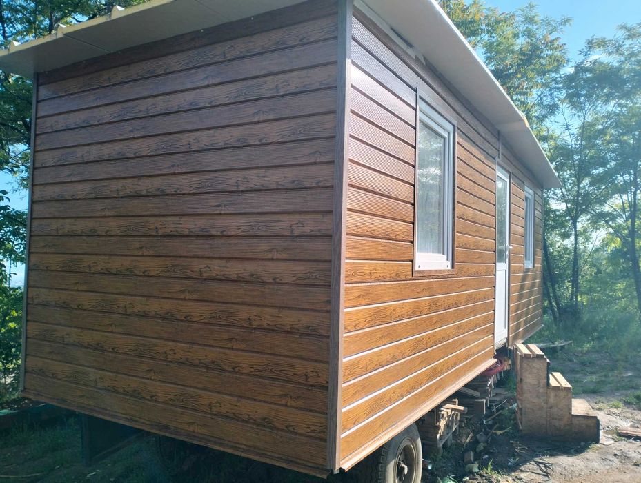 Продавам фургон на колела