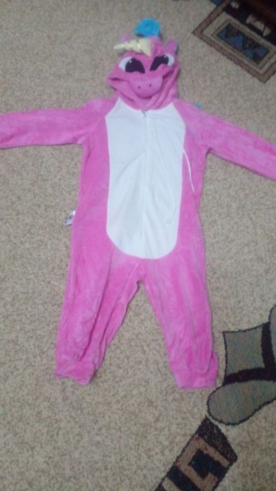 Продаётся детский комбинезон