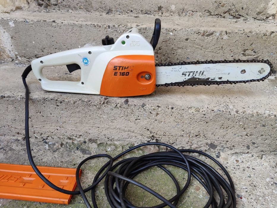 Електрически трион ЩИЛ Е160